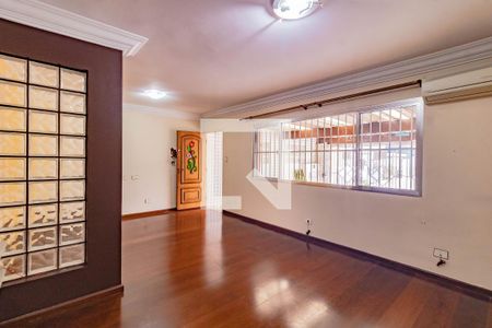 Casa para alugar com 3 quartos, 151m² em Vila Paulista, São Paulo