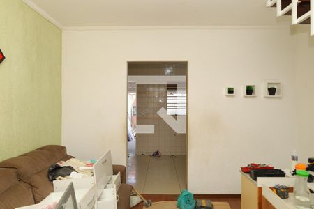 Sala de casa de condomínio para alugar com 2 quartos, 70m² em Vila Curuçá Velha, São Paulo