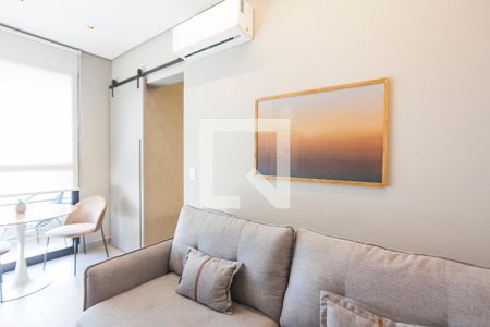 Sala de apartamento para alugar com 1 quarto, 34m² em Saraiva, Uberlândia