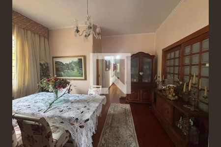 Casa à venda com 4 quartos, 218m² em Centro, São Leopoldo