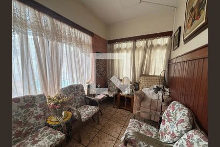 Casa à venda com 4 quartos, 218m² em Centro, São Leopoldo