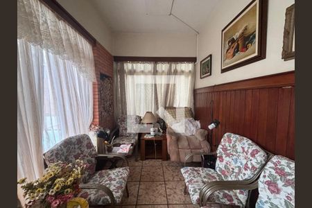 Casa à venda com 4 quartos, 218m² em Centro, São Leopoldo