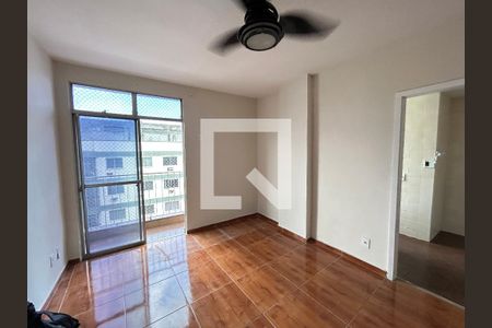 Sala de apartamento para alugar com 3 quartos, 70m² em Todos Os Santos, Rio de Janeiro