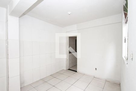 Sala de casa para alugar com 2 quartos, 80m² em Dom Bosco, Belo Horizonte