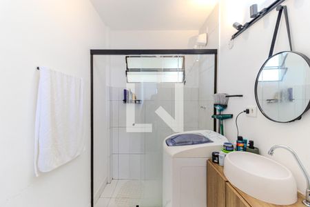 Banheiro de apartamento para alugar com 1 quarto, 33m² em Vila Buarque, São Paulo