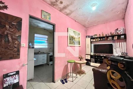 Sala 1 de casa à venda com 5 quartos, 137m² em Conjunto Residencial Jardim Canaa, São Paulo