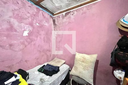 Quarto 2 de casa à venda com 5 quartos, 137m² em Conjunto Residencial Jardim Canaa, São Paulo