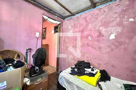 Quarto 2 de casa à venda com 5 quartos, 137m² em Conjunto Residencial Jardim Canaa, São Paulo