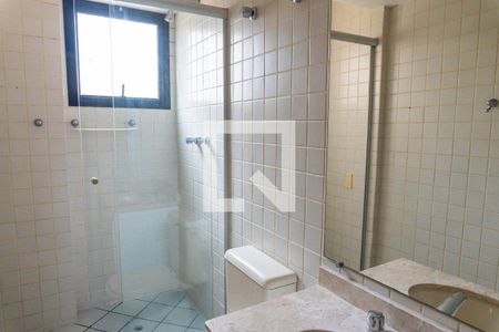 Banheiro da Suíte 1 de apartamento à venda com 3 quartos, 124m² em Vila Mascote, São Paulo