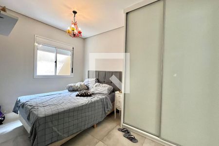 Suite de apartamento à venda com 2 quartos, 55m² em Vila Fachini, São Paulo