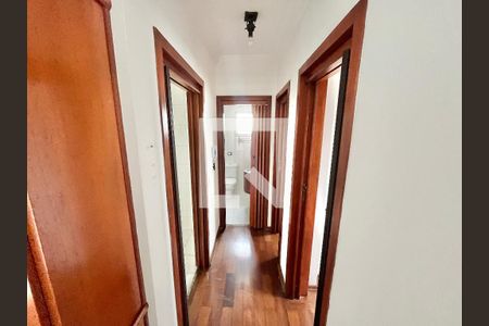 Corredor de apartamento à venda com 2 quartos, 60m² em Lauzane Paulista, São Paulo