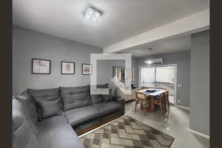 Sala de casa à venda com 3 quartos, 96m² em Taquara, Rio de Janeiro