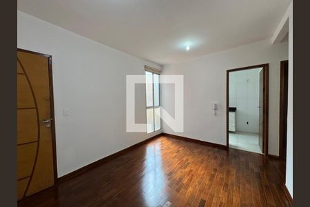 Apartamento à venda com 2 quartos, 47m² em Betânia, Belo Horizonte