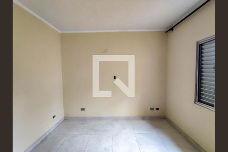 Quarto 1 de casa para alugar com 4 quartos, 181m² em Jardim Cotiana, São Paulo