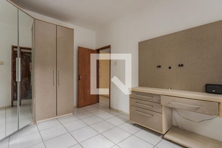 Quarto 1 de apartamento à venda com 2 quartos, 53m² em Petrópolis, Porto Alegre