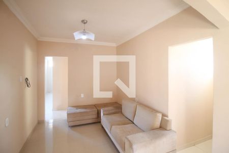 Sala de casa para alugar com 2 quartos, 140m² em Vila Anita, Nova Iguaçu