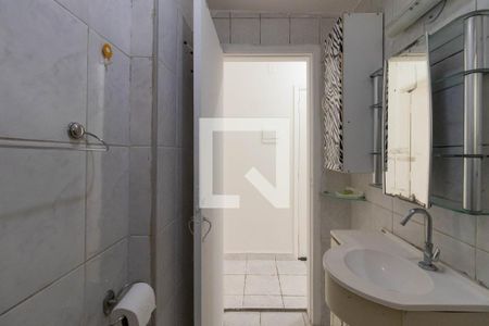 Banheiro de apartamento para alugar com 1 quarto, 51m² em Bom Retiro, São Paulo