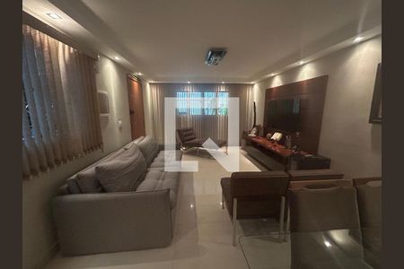 Sala de casa à venda com 3 quartos, 122m² em Vila do Bosque, São Paulo