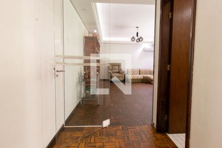 Sala de casa para alugar com 6 quartos, 188m² em Portão, Curitiba