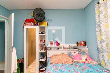 Quarto 2 de casa para alugar com 3 quartos, 250m² em Jardim Santa Adelia, São Paulo