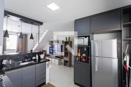 Cozinha de apartamento à venda com 2 quartos, 122m² em Parque Xangri-lá, Contagem