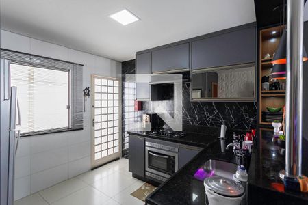 Cozinha de apartamento à venda com 2 quartos, 122m² em Parque Xangri-lá, Contagem