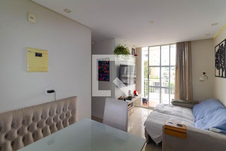 Sala de apartamento para alugar com 2 quartos, 50m² em Jardim Vila Formosa, São Paulo