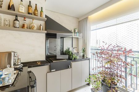 Sala de apartamento à venda com 3 quartos, 149m² em Indianópolis, São Paulo