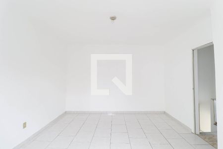 Casa para alugar com 2 quartos, 70m² em Vila Constança, São Paulo