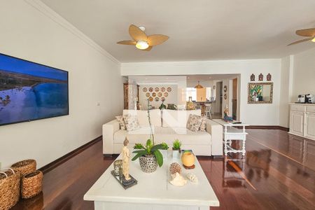 Sala de apartamento para alugar com 3 quartos, 200m² em Pitangueiras, Guarujá