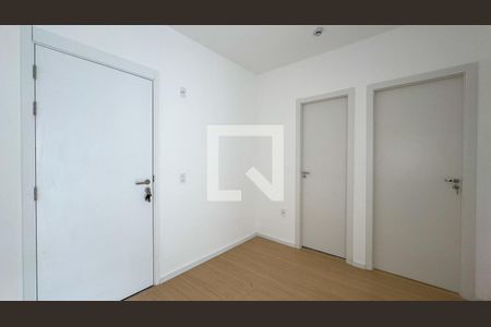 sala e cozinha de apartamento para alugar com 2 quartos, 39m² em Santo Amaro, São Paulo