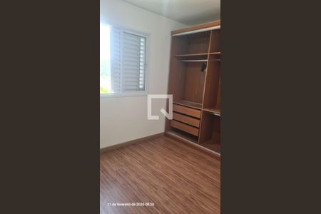 Quarto de apartamento para alugar com 3 quartos, 70m² em Vila Iracema, Barueri