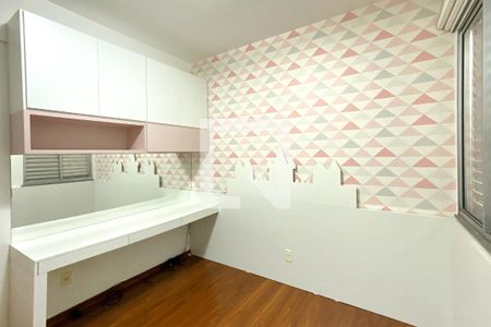 Quarto 1 de apartamento para alugar com 3 quartos, 85m² em Buritis, Belo Horizonte