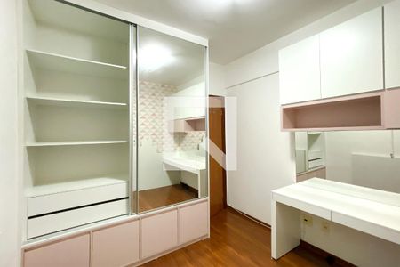 Quarto 1 de apartamento para alugar com 3 quartos, 85m² em Buritis, Belo Horizonte