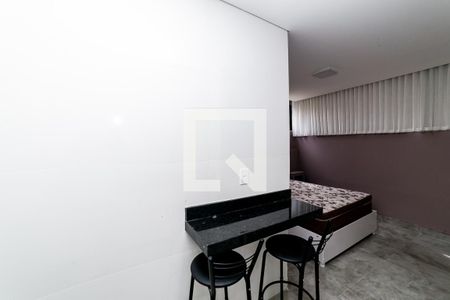 Kitnet de kitnet/studio para alugar com 1 quarto, 28m² em Minas Brasil, Belo Horizonte