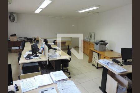 Casa à venda com 8 quartos, 380m² em Vila Mariana, São Paulo