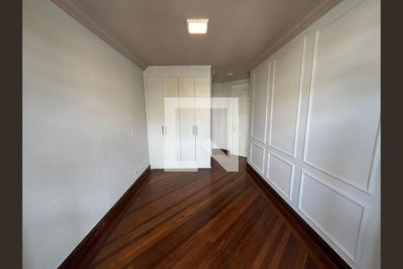 Casa à venda com 4 quartos, 437m² em Alphaville Residencial Um, Barueri