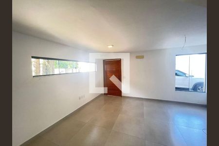 Casa à venda com 3 quartos, 129m² em Itaipu, Niterói