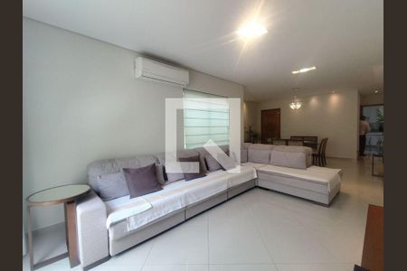 Casa à venda com 4 quartos, 161m² em Vila Mariana, São Paulo