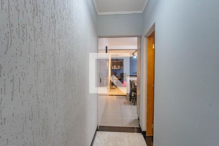 Corredor  de casa à venda com 3 quartos, 152m² em Centro, Diadema