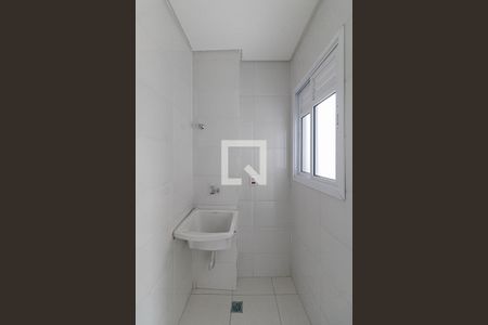 Sala/Cozinha/Área de Serviço  de apartamento à venda com 2 quartos, 42m² em Vila Talarico, São Paulo