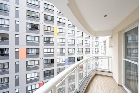 Varanda de apartamento para alugar com 2 quartos, 52m² em Vila Guarani (zona Sul), São Paulo