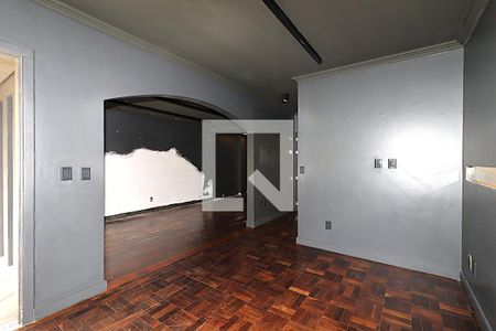 Sala de casa à venda com 3 quartos, 185m² em São João, Porto Alegre