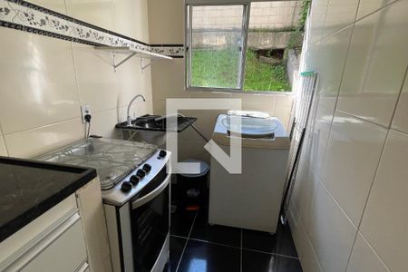 Cozinha de apartamento para alugar com 2 quartos, 45m² em Jardim Primavera, Duque de Caxias