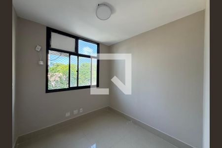 Quarto 1 de apartamento para alugar com 3 quartos, 63m² em Barra da Tijuca, Rio de Janeiro