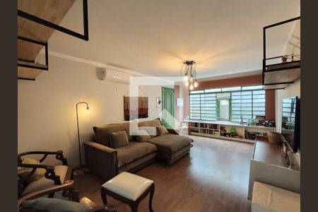 Casa para alugar com 3 quartos, 160m² em Chácara Inglesa, São Paulo