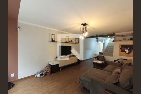 Casa para alugar com 3 quartos, 160m² em Chácara Inglesa, São Paulo