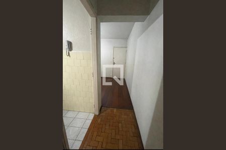 Corredor de apartamento à venda com 2 quartos, 61m² em Vila Mimosa, Campinas