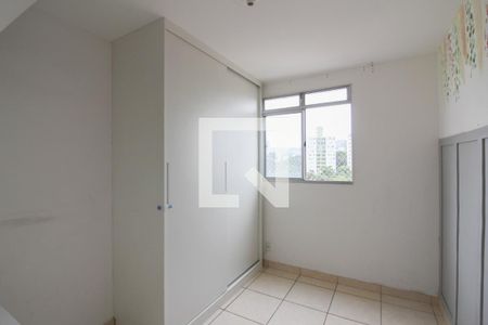 Quarto 2 de apartamento para alugar com 2 quartos, 55m² em Castelo, Belo Horizonte