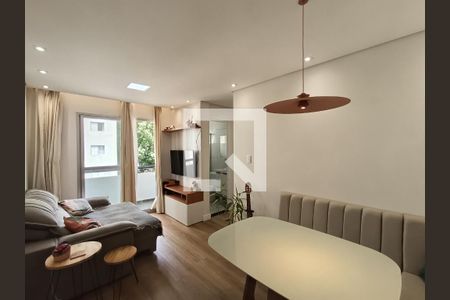 Sala de apartamento para alugar com 2 quartos, 50m² em Chácara Inglesa, São Paulo